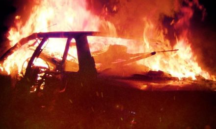 3-YO girl dies in burning car with doors chained shut; father in custody