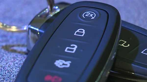 Hackers are using new tech to steal locked cars without keys